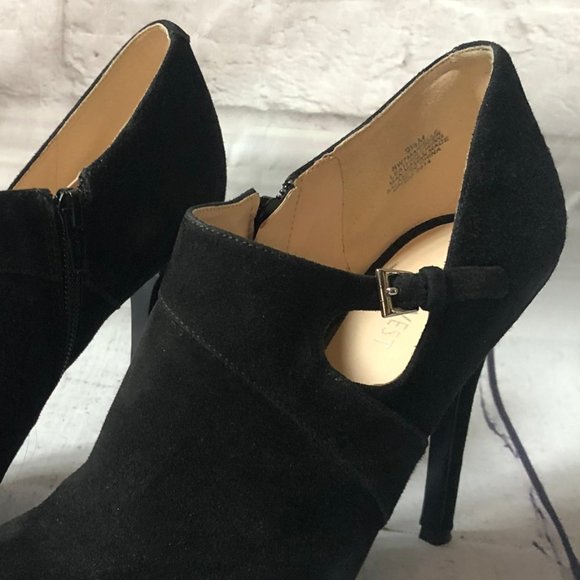 Nine West Black Suede Boot Size 9.5M - Picture 6 of 9